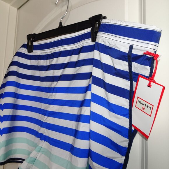 Hunter Blue Striped Shorts Plus Size NWT - Picture 3 of 5